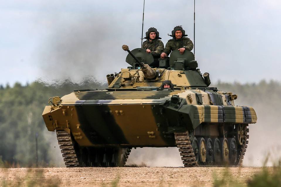 Ukraine Leader Hardens Rhetoric Amid Crimea Spat With Russia