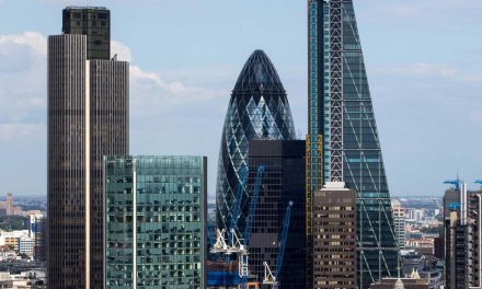Brexit: 40% of US firms with British offices are considering relocating to the EU