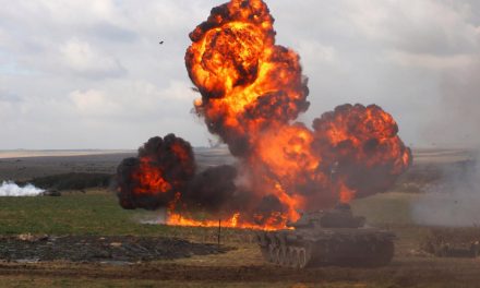 Russia mocks Britain’s tank drills preparing for Vladimir Putin invasion warning ‘it’s a poor replacement for the real stuff!’